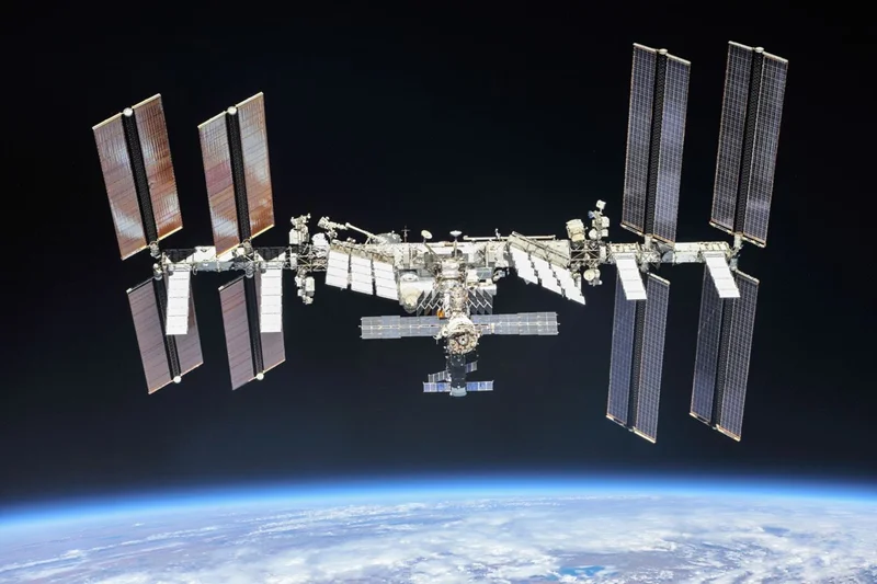روسیه: همکاری‌مان با کشورها در ISS را متوقف می‌کنیم، بلکه تحریم‌ها برداشته شوند