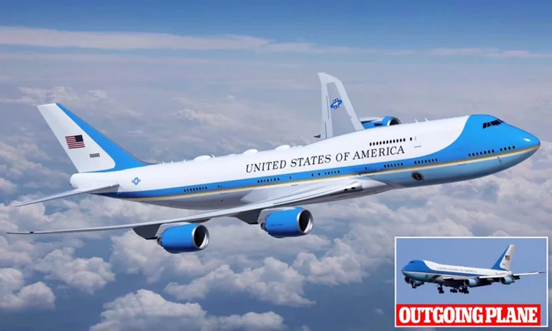 رونمایی از دو هواپیمای جدید رییس جمهور ایالات متحده
