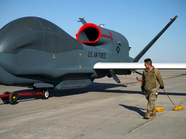 پنج هواپیمای نظامی که رکوردهای هوانوردی را شکستند