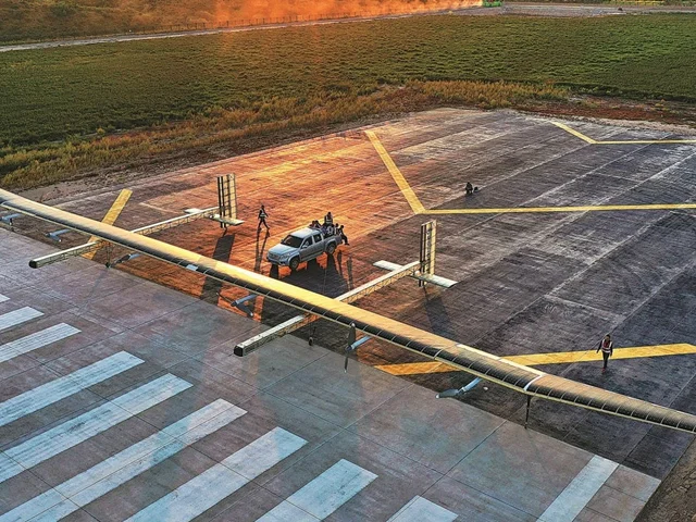 بزرگترین پهپاد خورشیدی چین اولین پرواز آزمایشی خود را با موفقیت به پایان رساند