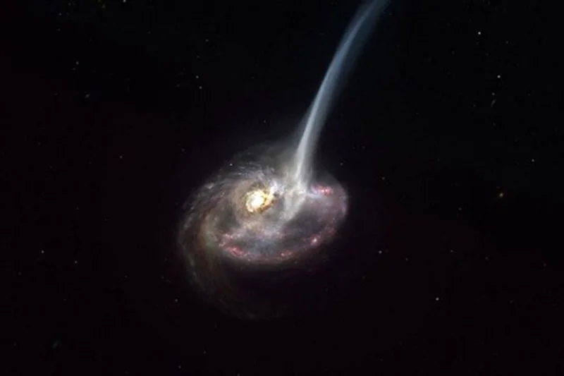 عکس حیرت انگیز تلسکوپ هابل از کهکشان در حال مرگ