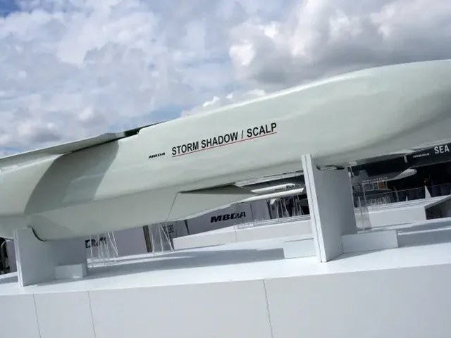 Storm Shadow؛ موشک نقطه زنی با موفقیت صددرصد که برای روسیه دردسرساز شده است