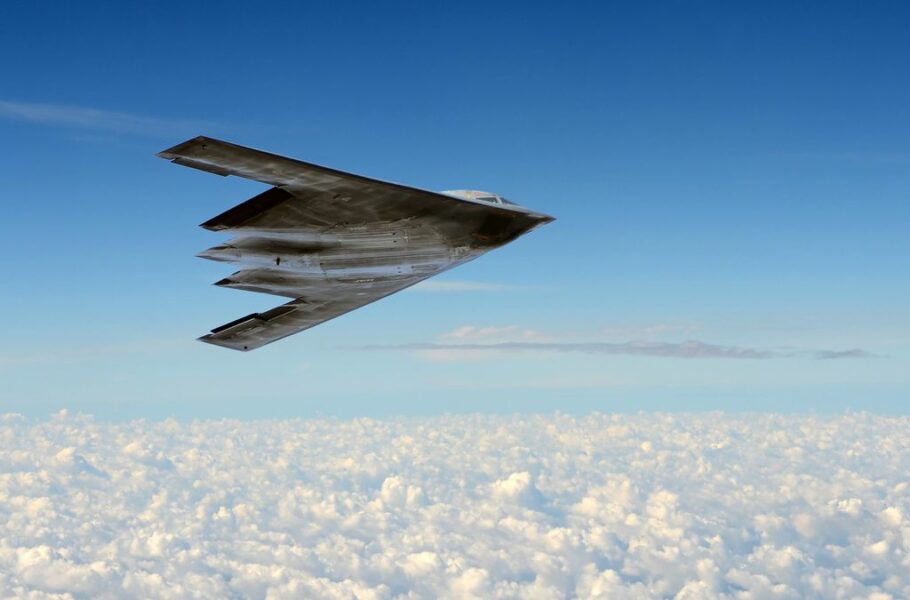 چین در پاسخ به پیشرفته‌ترین جنگنده آمریکا، احتمالاً از بمب‌افکن پنهانکار H-20 پرده برمی‌دارد